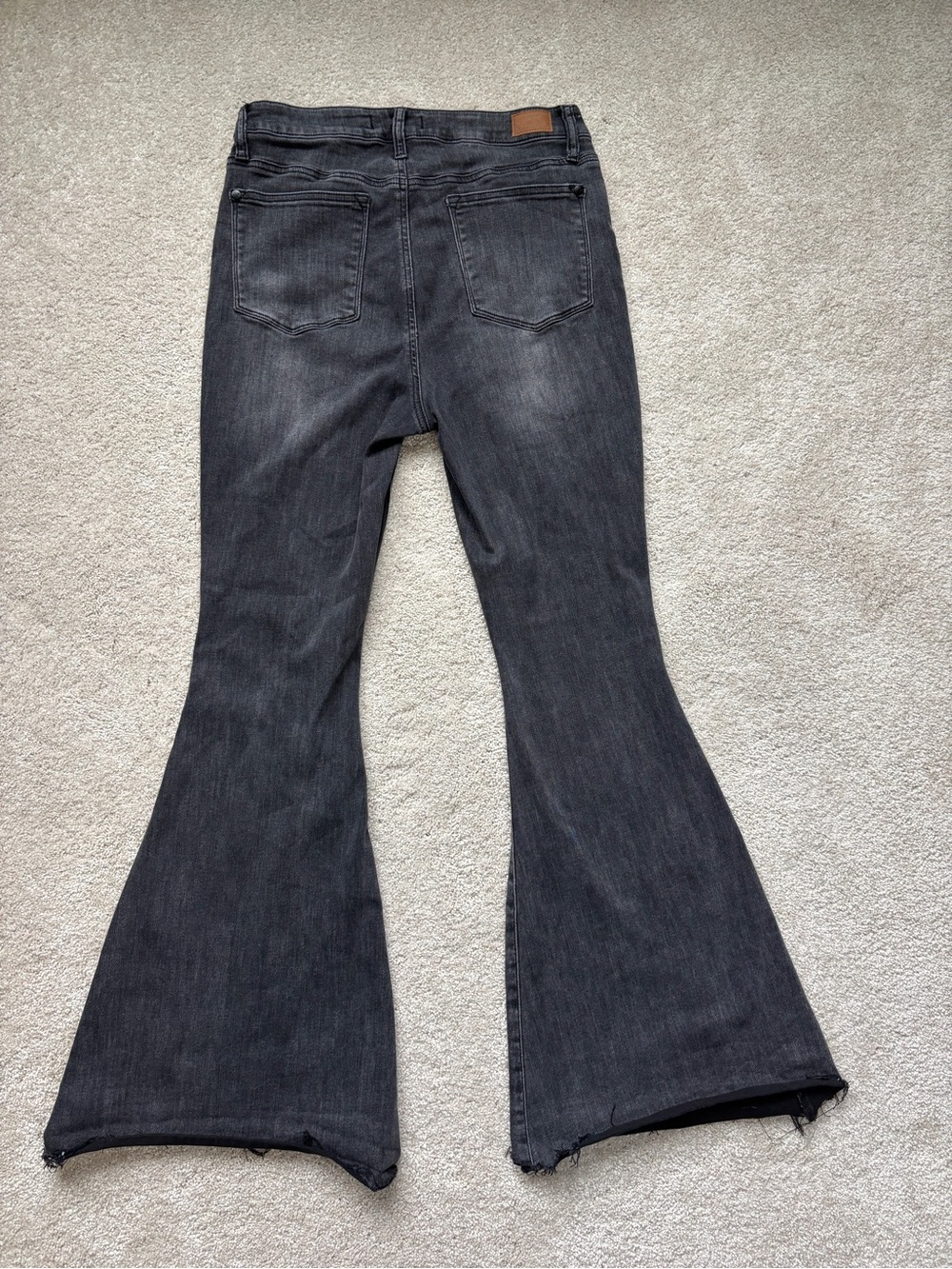 Judy Blue High Waisted Super Flare Jeans Size  30 - Picture 8 of 10
